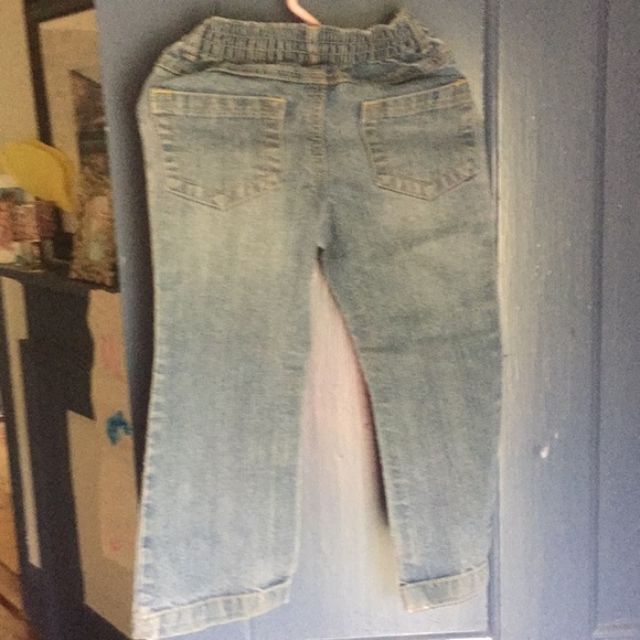 Old Navy Jeans - Picture 2 of 2